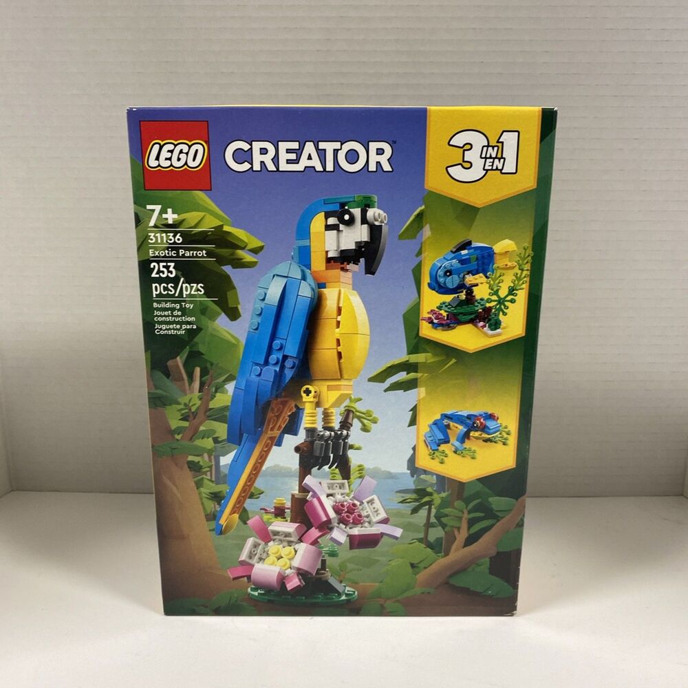 LEGO CREATOR: Exotic Parrot (31136)